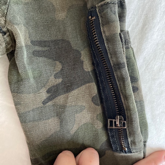 Camo Sanctuary Jacket - Picture 3 of 5